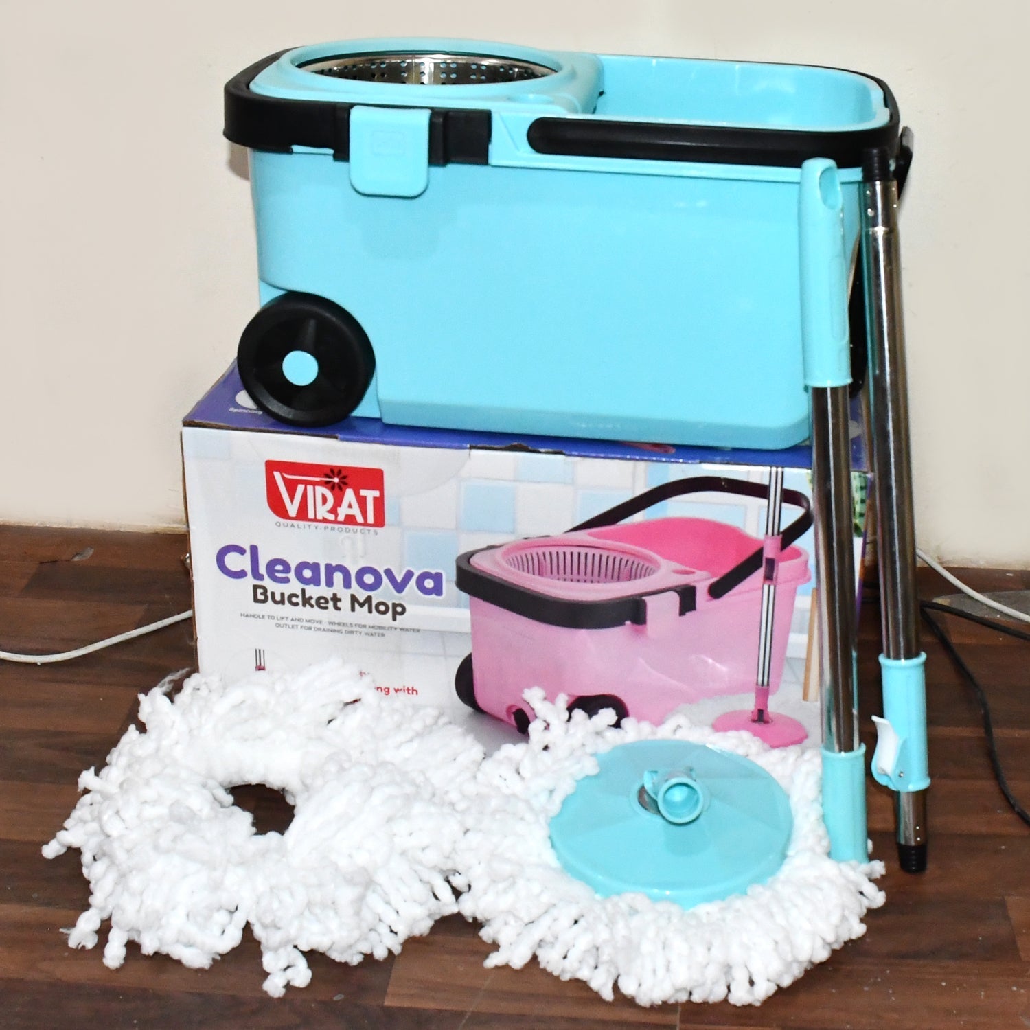 360° Spin Mop with Super Absorbent Microfiber Heads (1 Set) 360° Spin Mop with Super Absorbent Microfiber Heads (1 Set)